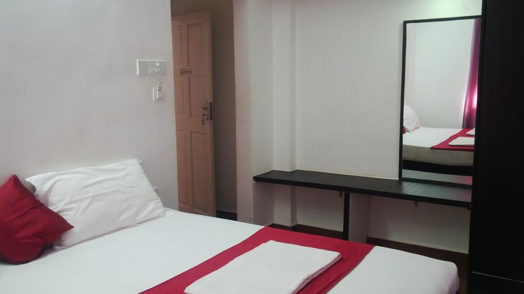 Sugar Plum Macedo Palms Bed & Breakfast บากา ภายนอก รูปภาพ